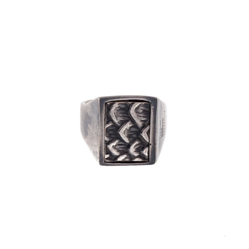 Seal ring with steel colored flake