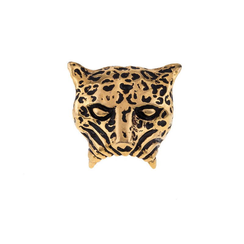 Jaguar ring seen from the front