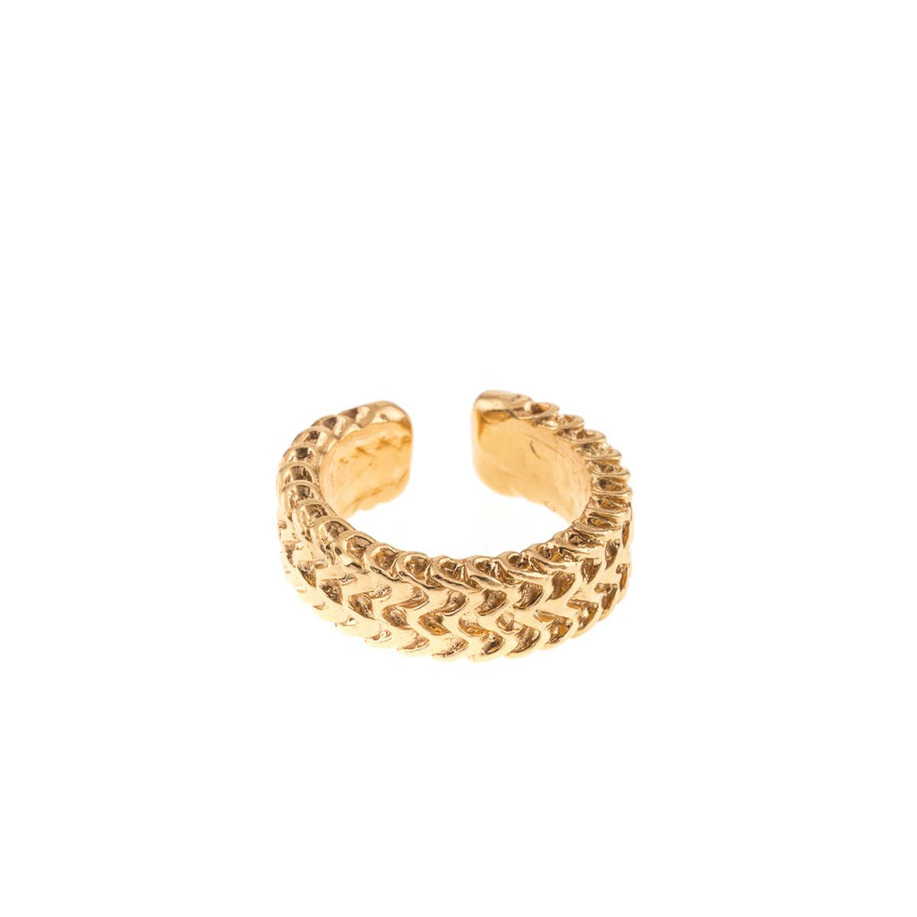 Adjustable gold-colored link chain ring