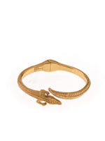Golden metal crocodile bracelet